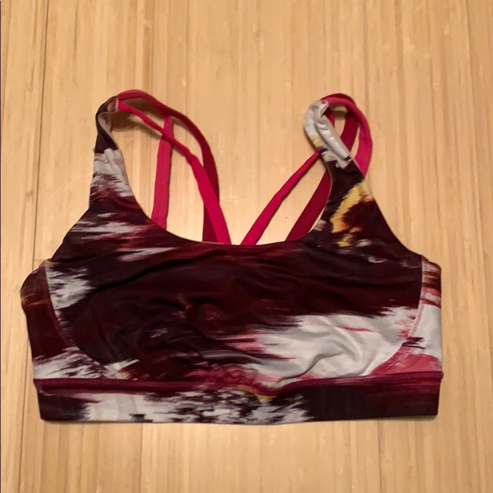 Lululemon sports bra